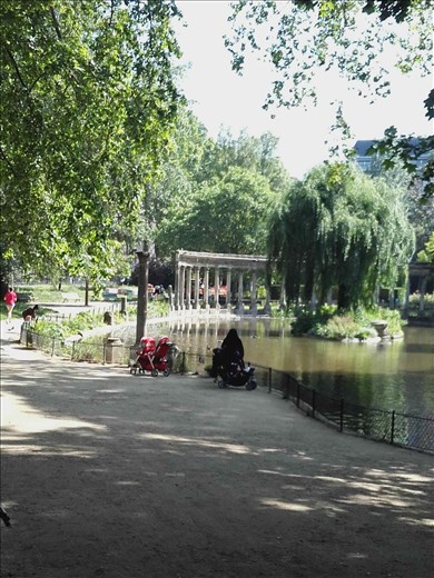 Paris -- Parc Monceau.03