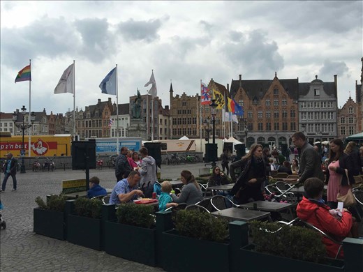 Brugge -- market square.01