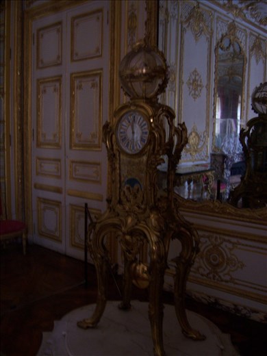 Versailles -- Louis XVI -- clock case --time/lunar phases/planetary positions