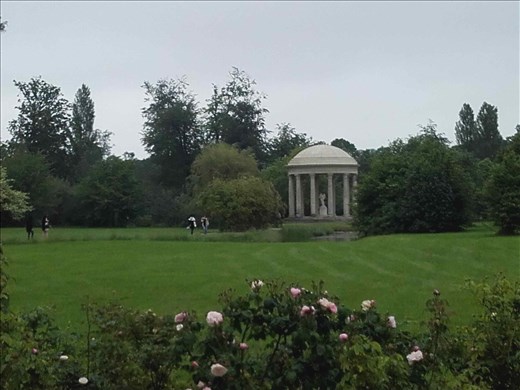 Marie Antoinette's Hamlet -- path from Petit Trianon -- Temple of Love