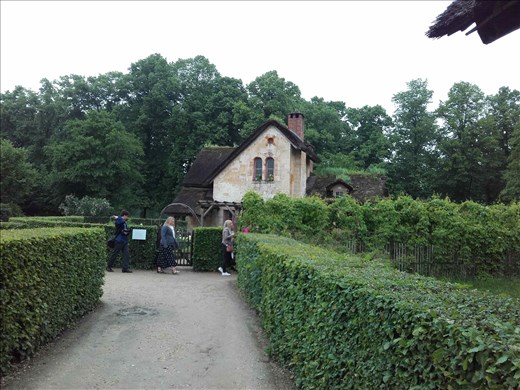 Marie Antoinette's Hamlet.05