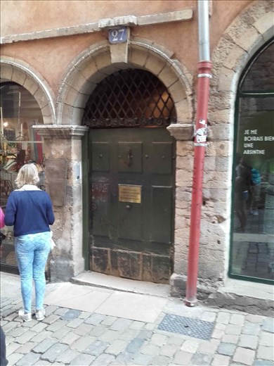 Lyon -- Traboule entrance -- 