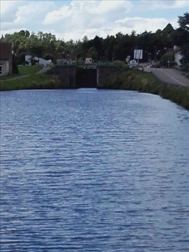 Canal du Centre -- near Saint Julian sur Dheume.04