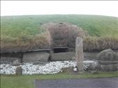 Ireland -- Bru Na Boine -- Knowth -- center mound -- pilar indicating solstice: by billh, Views[276]