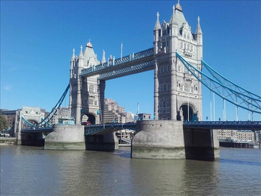 England -- London -- Tower Bridge.01