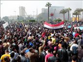 Thousands take to the streets in Tahrir Square, the busy center of Cairo to protest the decades long dictatorship of Hosni Mubarak.: by blankography, Views[575]