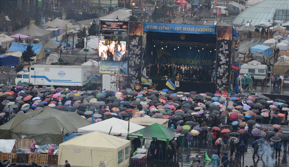 People gathered for the national veche in Kyiv downtown