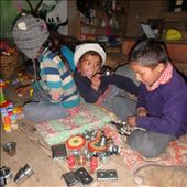 Jyonit (Class 1) stirring up Pankaj (Class 2)....: by bonnie, Views[285]