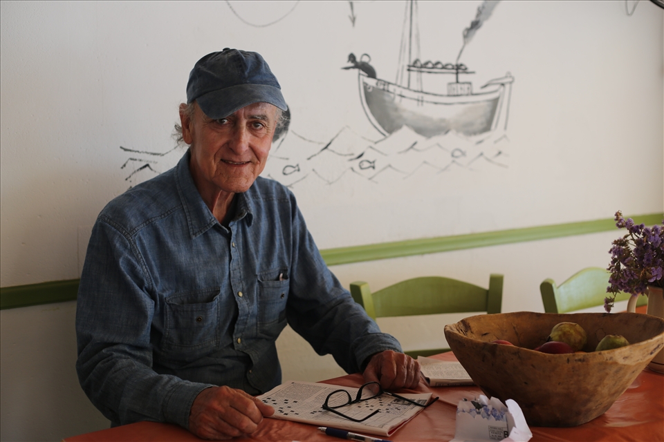 Nondas - owner of Rosy's Hotel, Agistri 