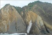 Waves crashing on Nicaragua's Pacific coas in La Flor wildlife refuge: by bradnahill, Views[216]