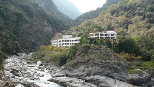 An empty hotel at Tianshang towards the head of Taroko Gorge