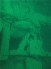 A view of the cement mixer in one of the holds of the Kogyo Maru wreck in Coron Bay: by bundynbeaches, Views[751]