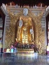 Large Buddha at Burmese temple: by butterfly-freed, Views[499]