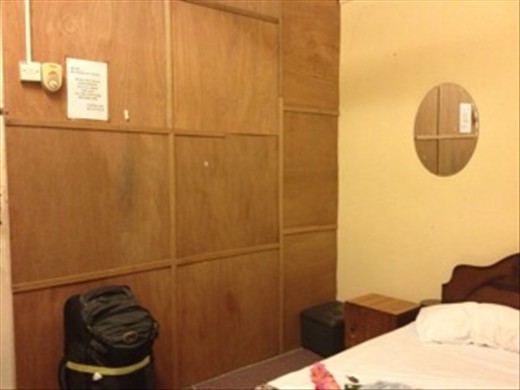 Room in a Homestay not worth staying in!