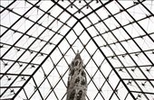 Spiralling towards the tip of the pyramid of the Louvre, Suppo holds a special place in the museum being both shocking and awakening. Being seconds away from shattering the shield that protects us against standing still and realizing what every day can offer us.: by callumwouters, Views[421]
