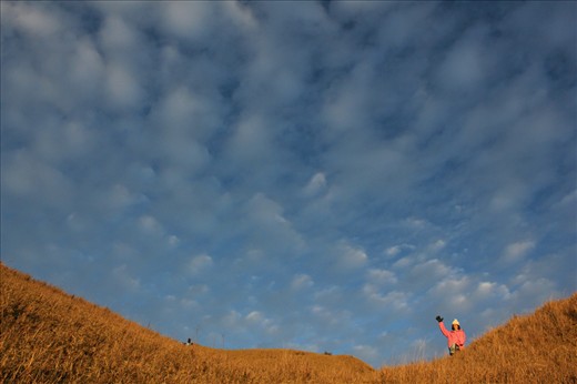 My sister Anna, one of the fastest hikers waits for the rest of the group.