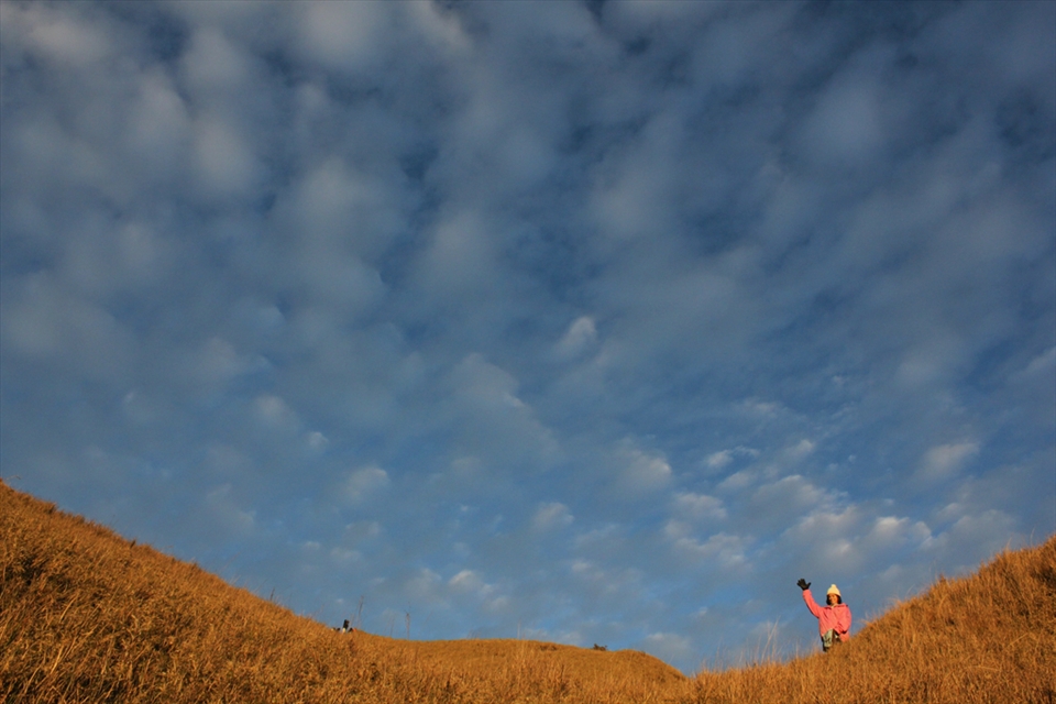 My sister Anna, one of the fastest hikers waits for the rest of the group.