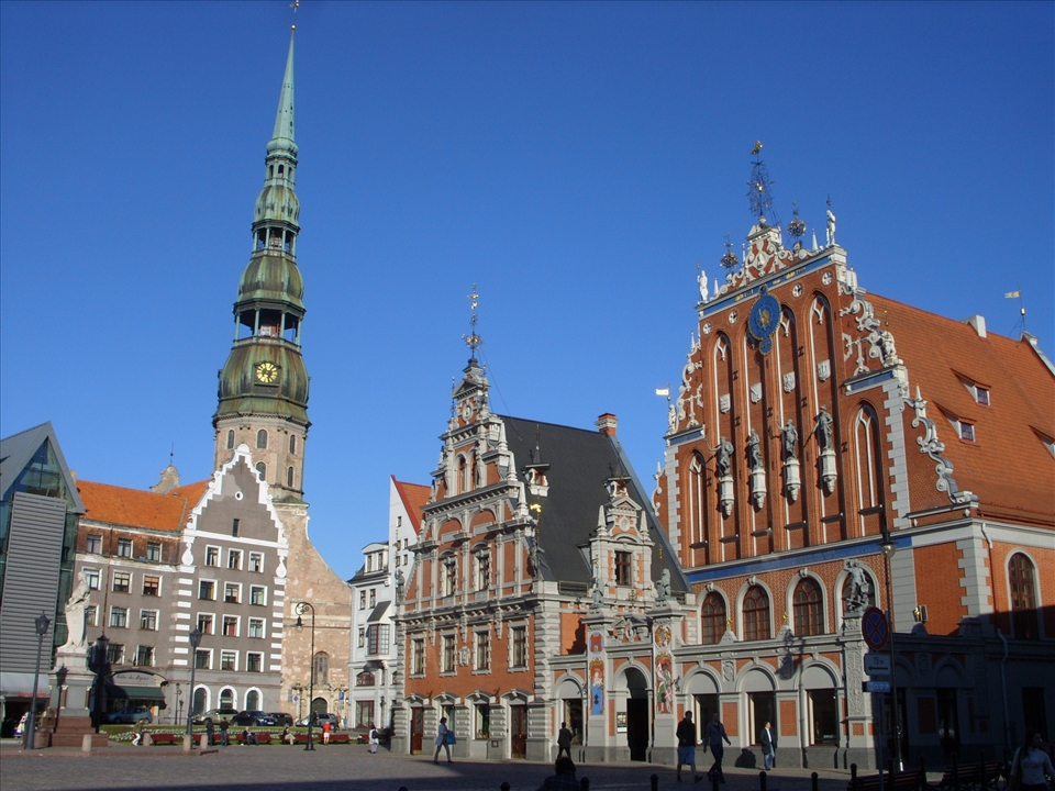 Saint Peter's Church and House of the Black Heads in Riga, Latvia. Only in this part of the world you can see sky as blue as this one. Amazing