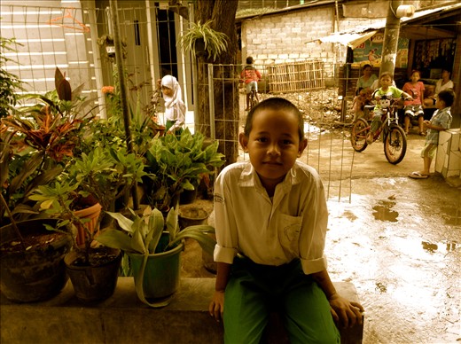 Meet Dito my foster kid, an 8 year old boy from East Jakarta. He is  in grade three, studying at SD Mi Al Istiqoma in Pulo Gadung,  one of the slum areas in Jakarta.
Even though his family is poor and his father is an unemployment,  but he can still get education in this place. 