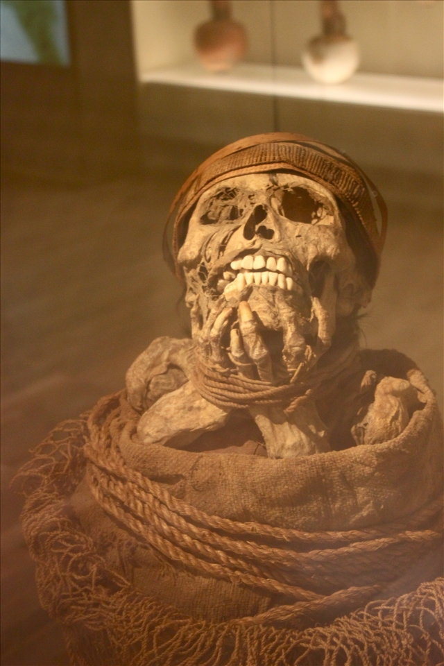  This pre-Colombian mummy defied decomposure and now rests in the Gold Museum.