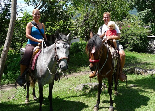 Long horse ride for everyone - San Pedro