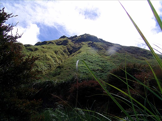 The final ascend to the Peak of Mount Apo.