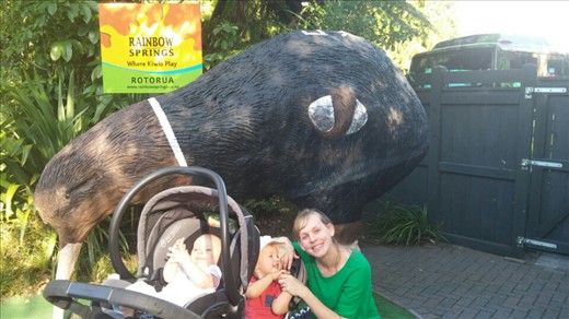 Marcia, Mick and Maggie in front of the kiwi at Rainbow Springs