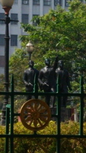 Statue of some Indian revolutionaries