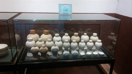 Pottery on display in the Koxinga shrine