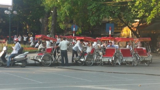 The last of the bicycle rickshaws - only tourists use these now. 