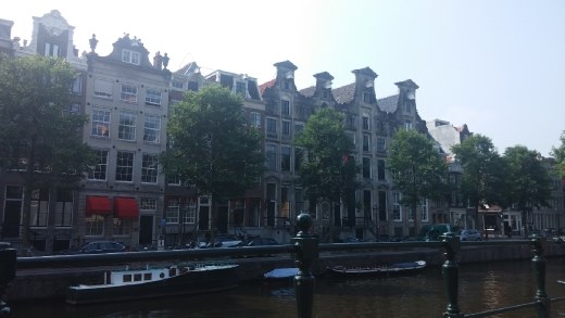 Beautiful Dutch mansions from 1600s