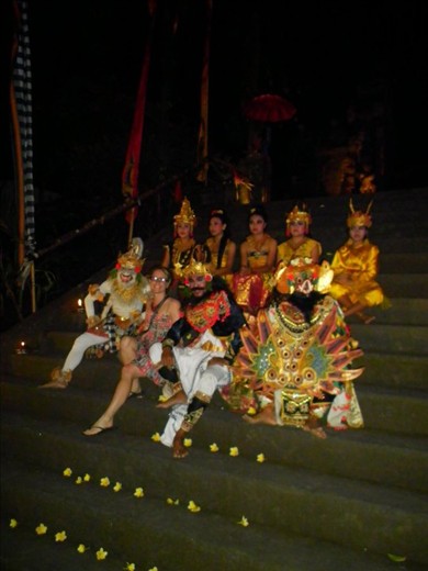 Kecak fire dancers
