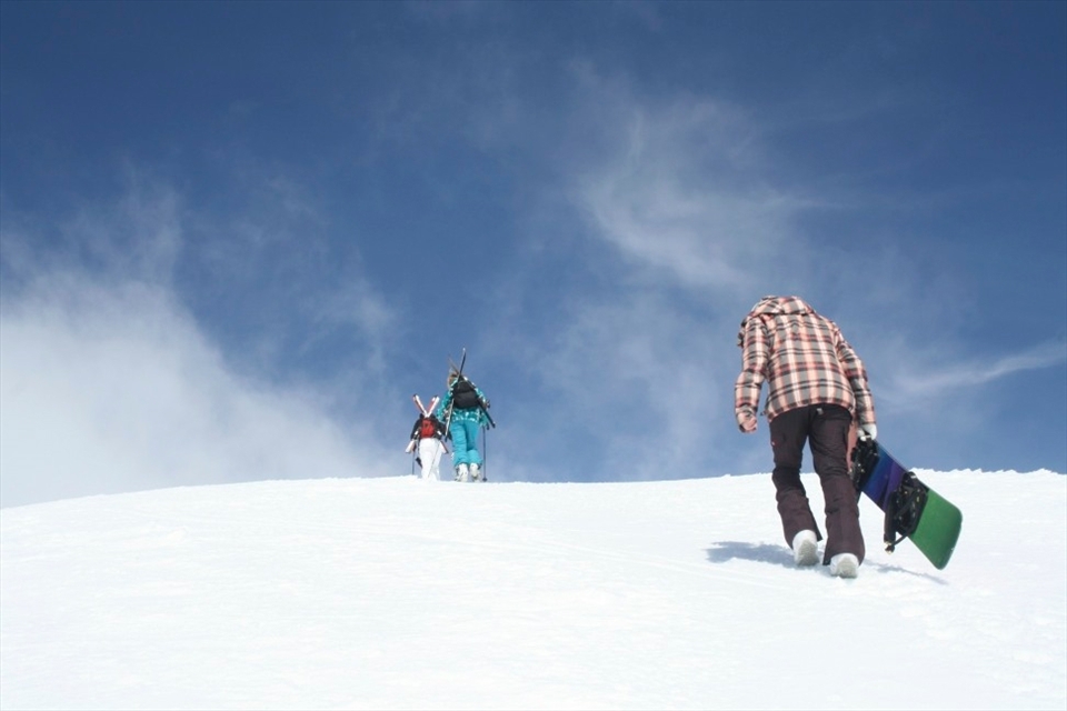 Climb to Mount Ruapehu's crater lake