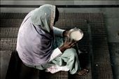 Woman drinking milk at the Golden Temple in Amritsar, India: by charlottenz, Views[317]
