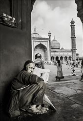 The lady with anger look :I capture this moment of anger lady at the time of Eid: by chattrapalsingh, Views[304]