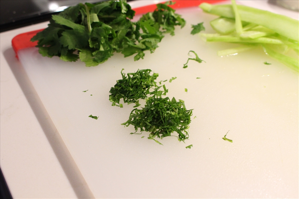 chiffonade of fresh coriander
