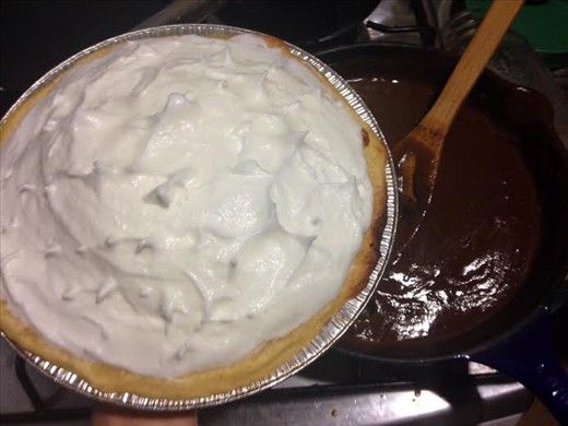 The meringue pie is ready for the oven, now for the cinnamon cream variation...