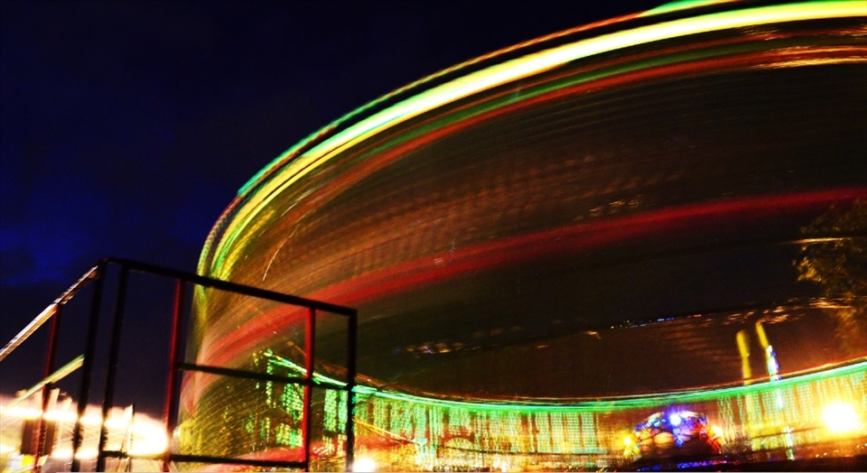 Round Up!:I was at the carnival for more than 8
hours. I had as much fun taking pictures as the
people on the rides. This was my first experience
in 