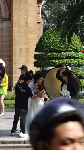 Couple posing for wedding pics