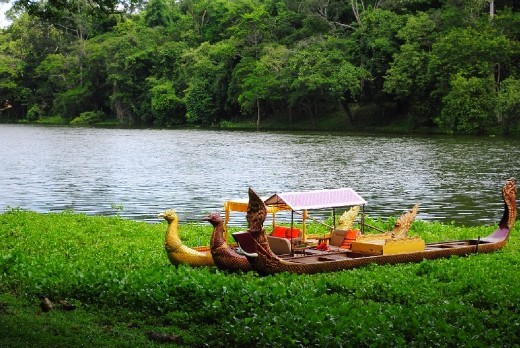 Boats by the East gate