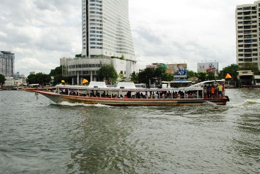 Water taxi