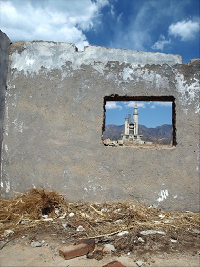 It´s Wonderland China: not just the name of this abandoned amusement park