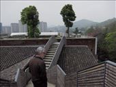walking the roof of the hotel: by chinaho, Views[168]