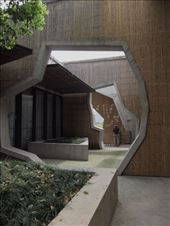 roof terrace garden at hotel: by chinaho, Views[211]