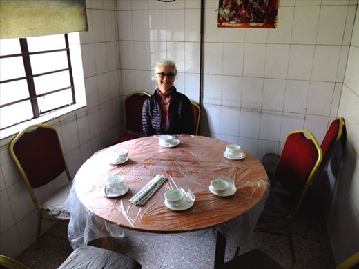 lunch spot with American implant