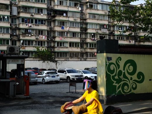 Moving fast and Standing Still