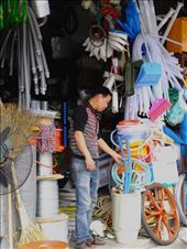 tubes, screens, fans, etc.: by chinaho, Views[225]