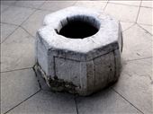 faceted stone well: by chinaho, Views[160]