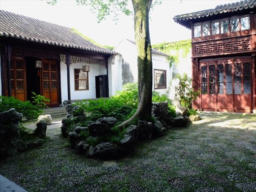 Couple Retreat Garden inner courtyard