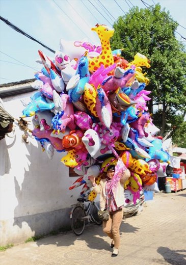 balloons for the zoo park